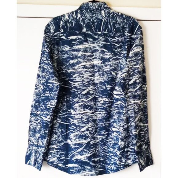 INC Men's 100% Cotton Long Sleeve Button-Down Shirt M Blue Splatter Waves 50OFF3 - Picture 3 of 7